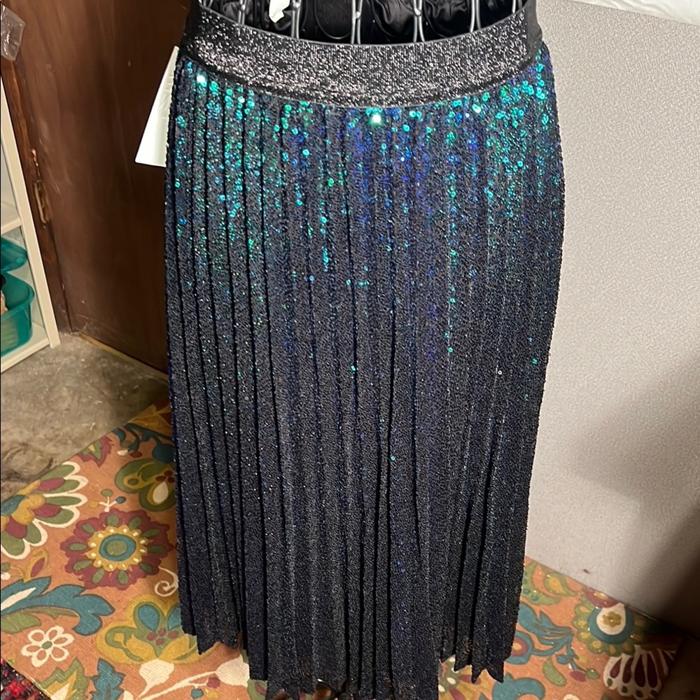 Grace Karin Black Pleated Midi Skirt with Iridescent Teal Sequins
